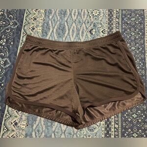 XL Xersion shorts